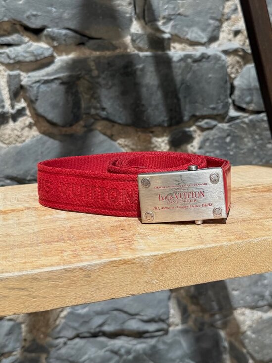 Louis Vuitton Bengal Inventeur Red Nylon Logo Belt. - Picture 1 of 7